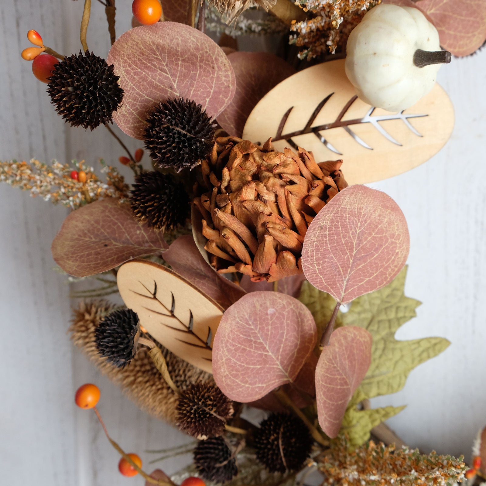 24Inch Fall Dried Flower Wreath For Front Door, Autumn Thanksgiving Day And Harvest Wreath Decorations with Pumpkins And Berries, Fall Floral Eucalyptus Leaves Wreath For Indoor And Outdoor Use